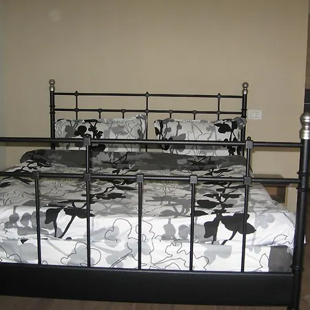 Pensión La Avocati 3*